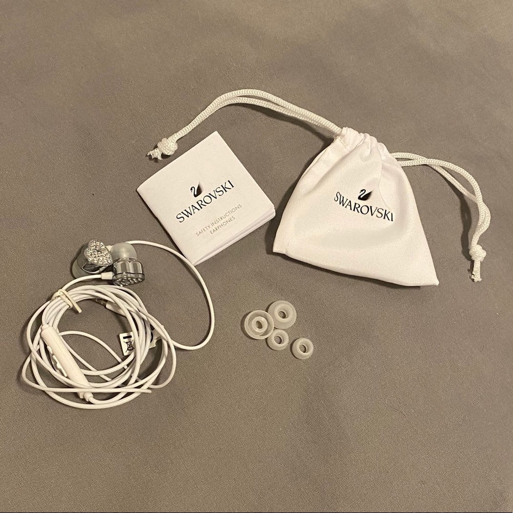 SWAROVSKI Earphones